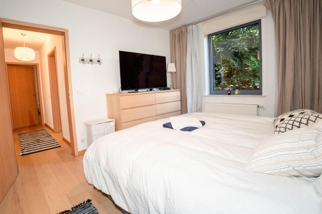 Appartement Tres Lumineux De 120M2 Bruxelas Exterior foto